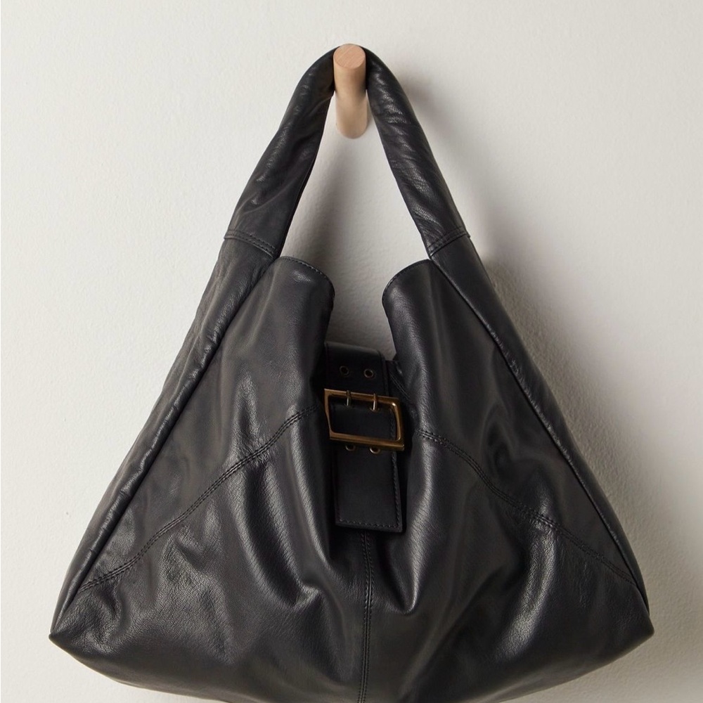 Free People- Shoreditch Shoulder Bag